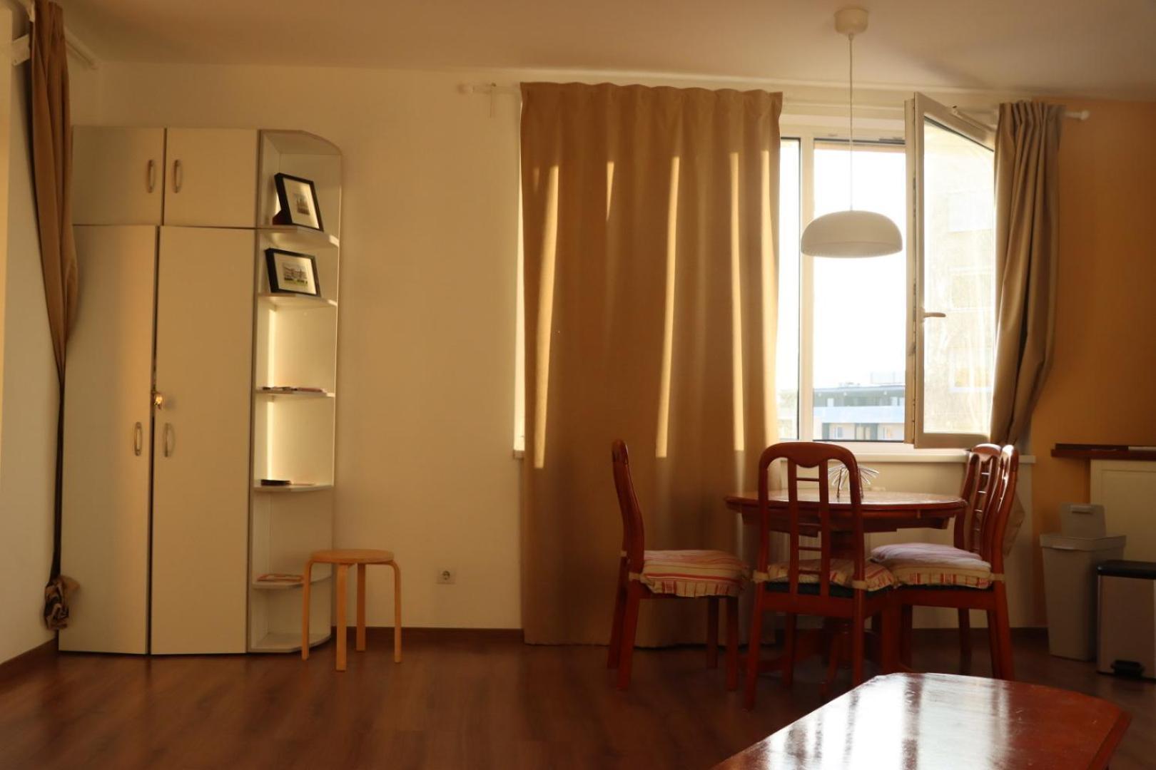 Young City Apartament